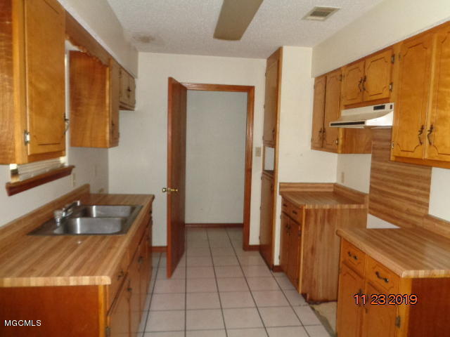 985 Union School Road Picayune, MS 39466 - Photo 2 of 23 DSC00366