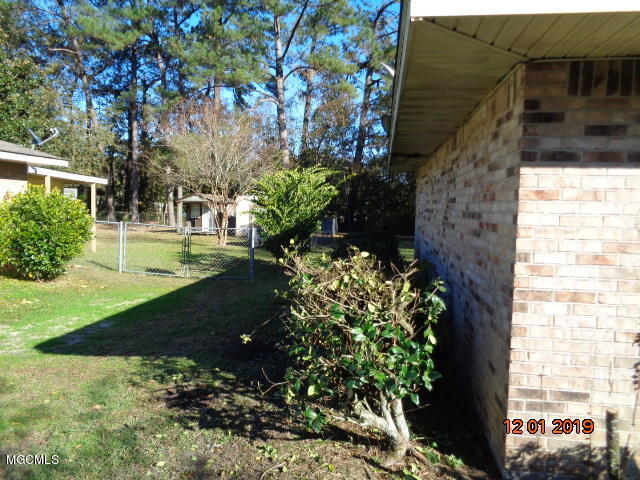 985 Union School Road Picayune, MS 39466 - Photo 8 of 23 DSC00524