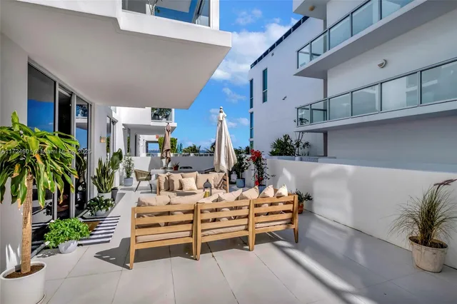 $865,000 | 720 Northeast 62nd Street, Unit 307, Miami, FL 33138