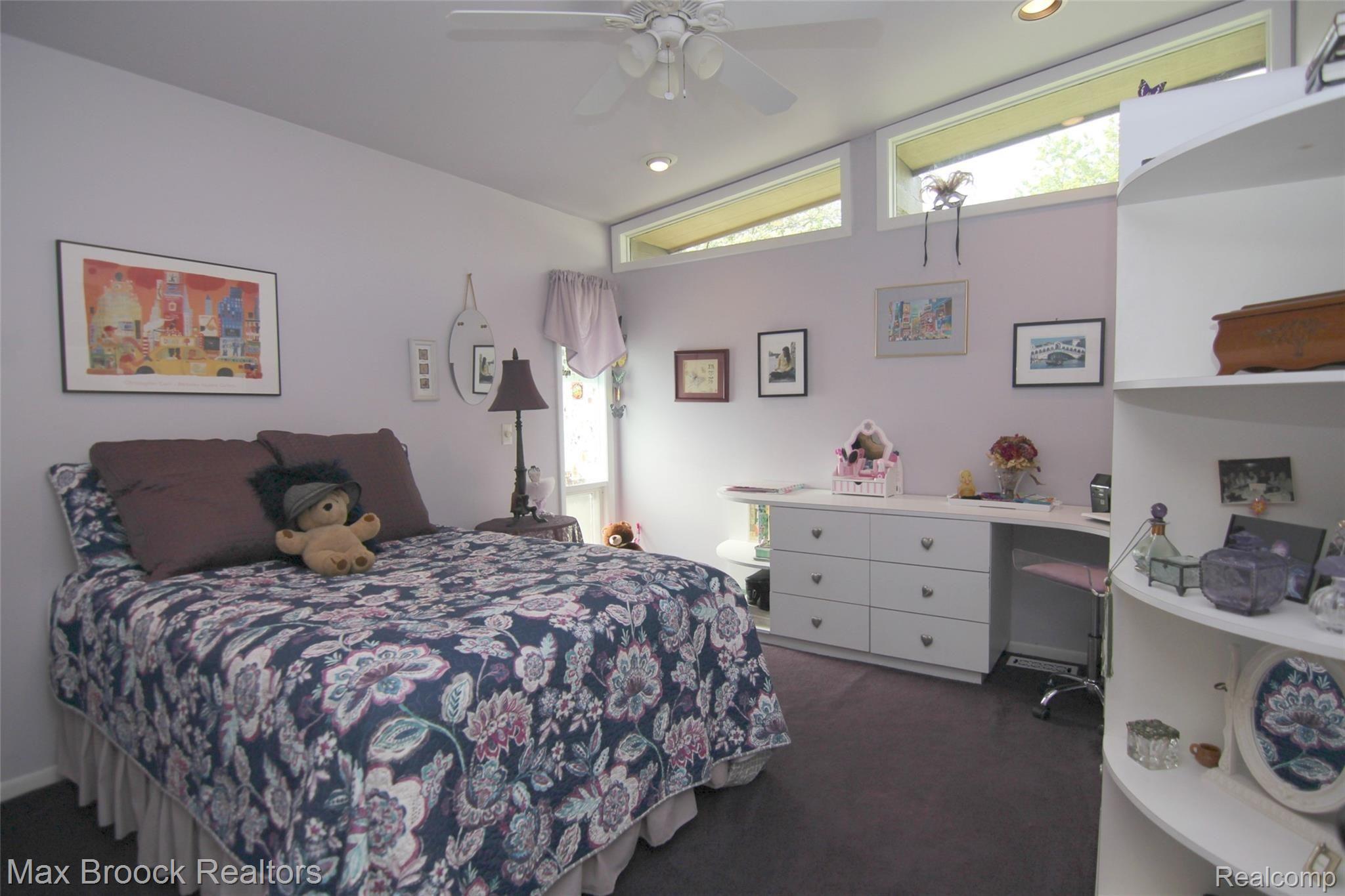 4667 Patrick Road West Bloomfield, MI 48322 - Photo 26 of 37 Patrick Rd Bedroom 2.jpg