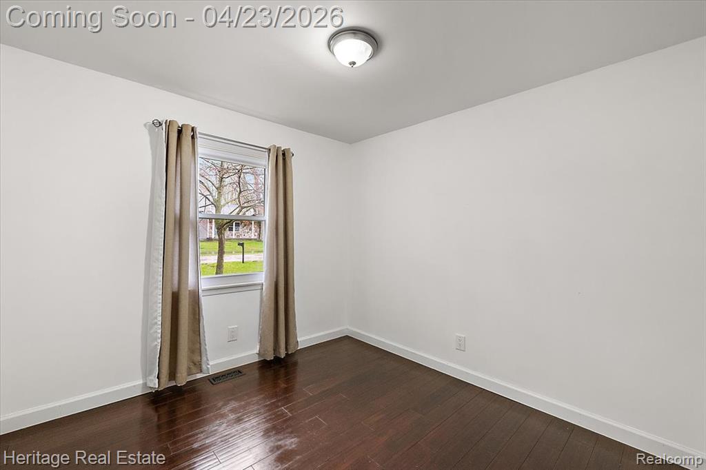 7640 Granite Washington, MI 48094 - Photo 22 of 37