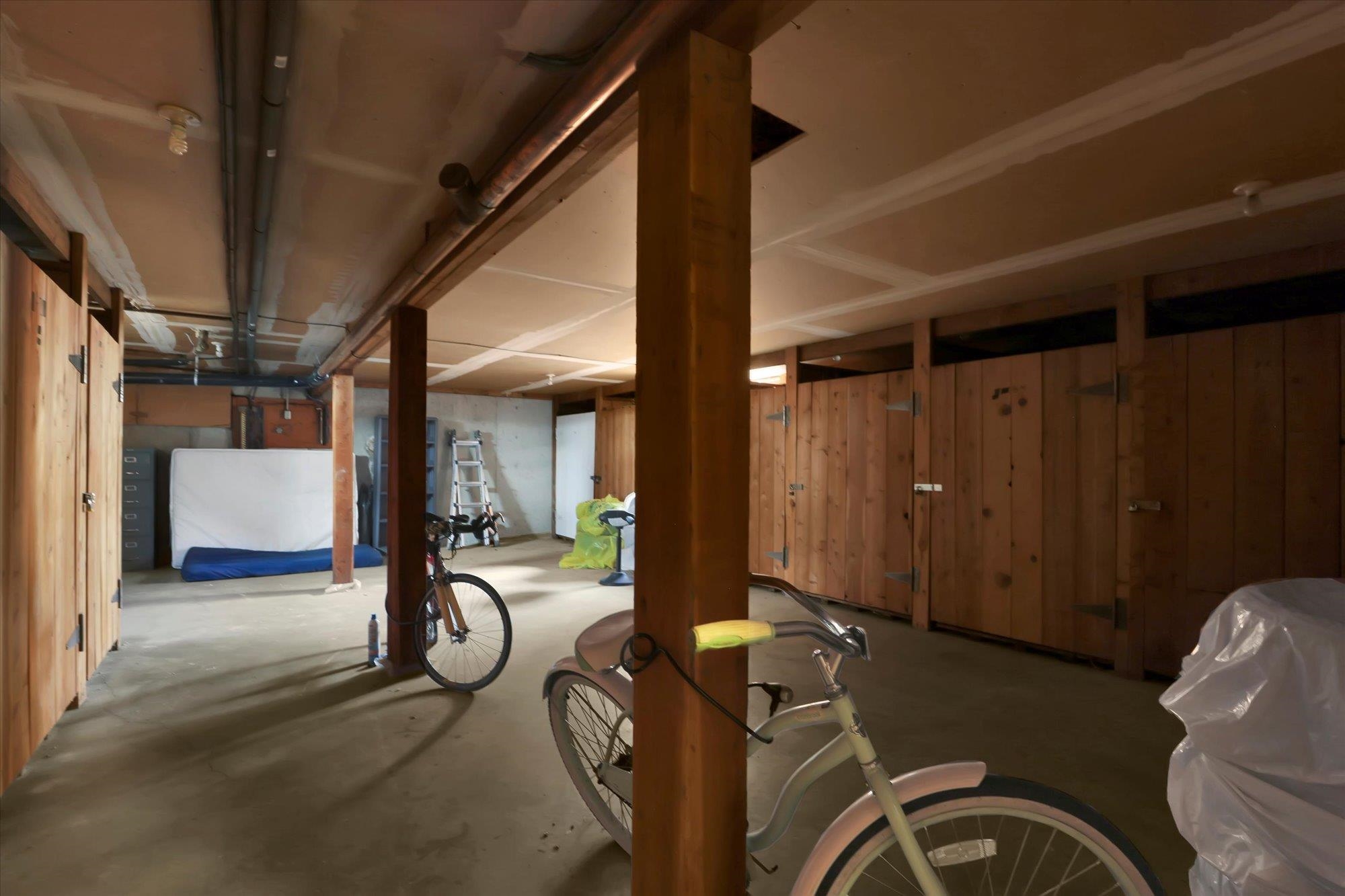 250 North Raymond Road, Unit A10 Spokane Valley, WA 99206 - Photo 21 of 33