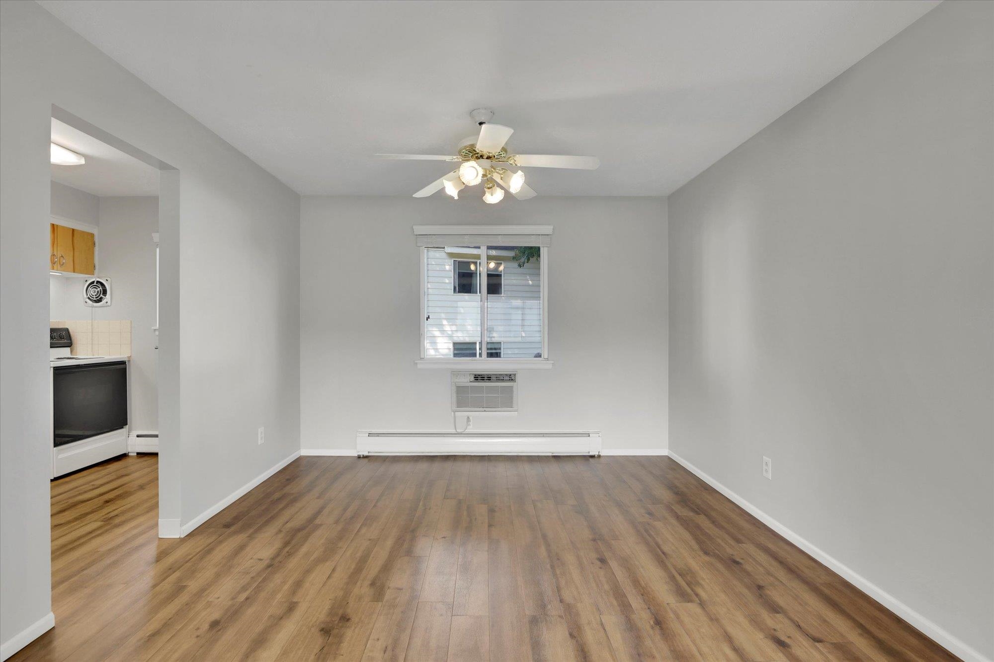 250 North Raymond Road, Unit A10 Spokane Valley, WA 99206 - Photo 8 of 33