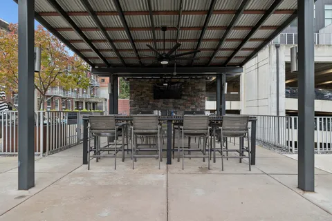 $2,200 | 1400 Rosa L Parks Boulevard, Unit 223, Nashville, TN 37208