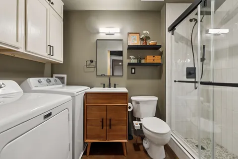 $2,200 | 1400 Rosa L Parks Boulevard, Unit 223, Nashville, TN 37208