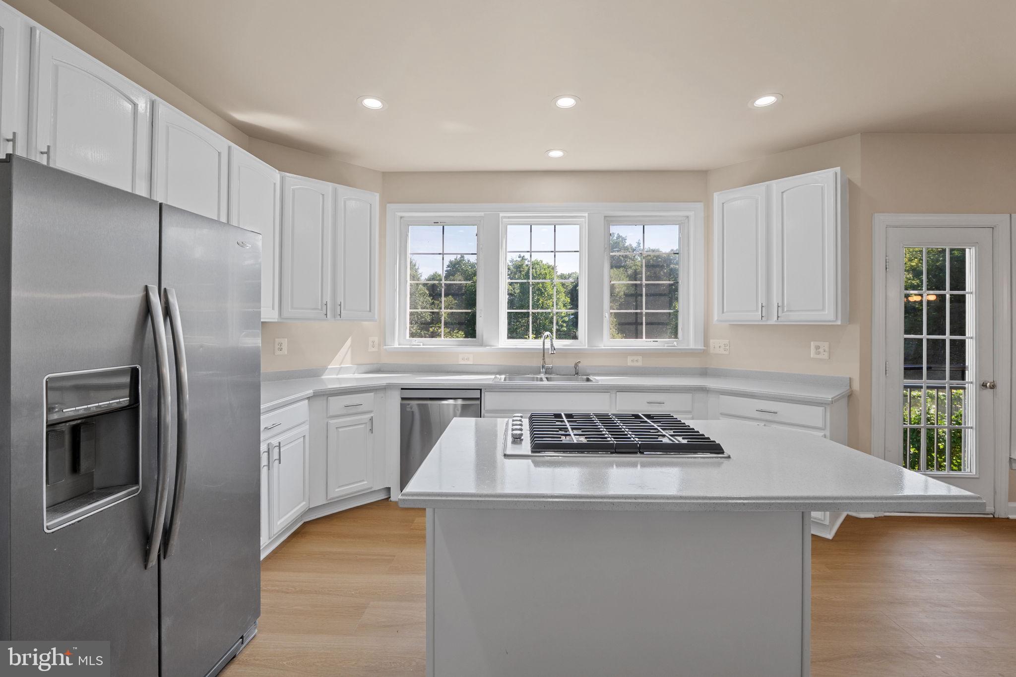 10318 Garson Terrace Lanham, MD 20706 - Photo 17 of 75