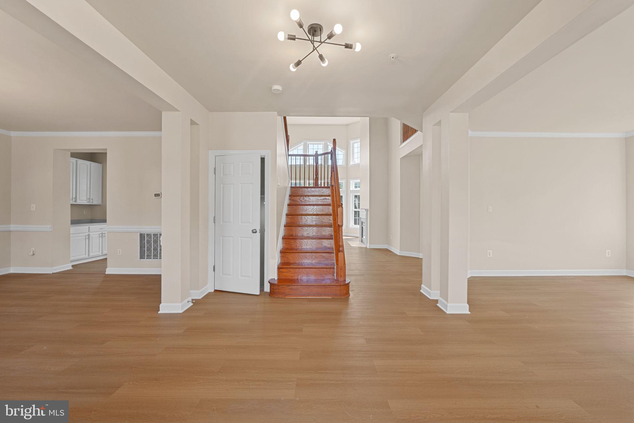 10318 Garson Terrace Lanham, MD 20706 - Photo 3 of 75 Foyer