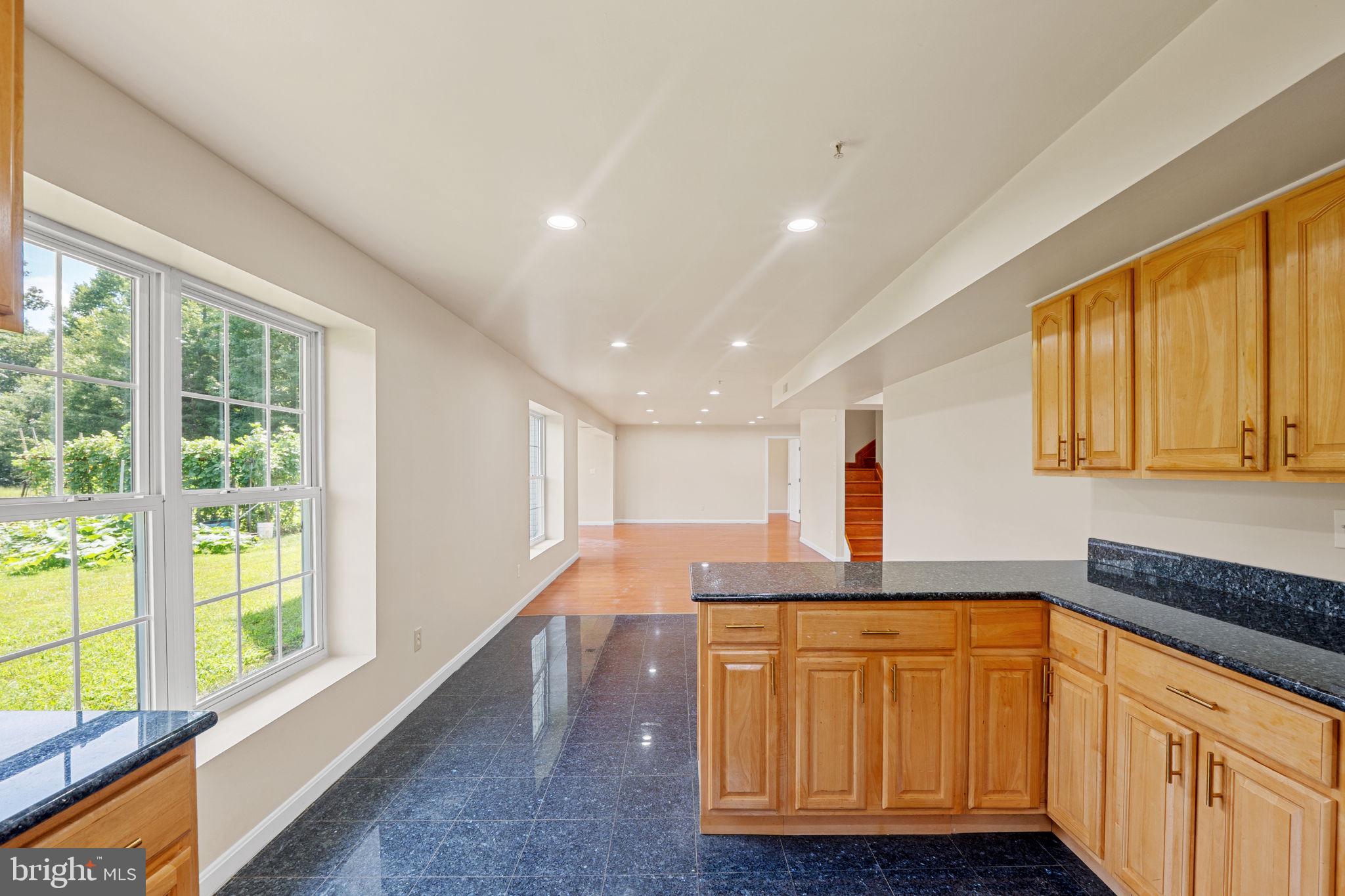 10318 Garson Terrace Lanham, MD 20706 - Photo 57 of 75