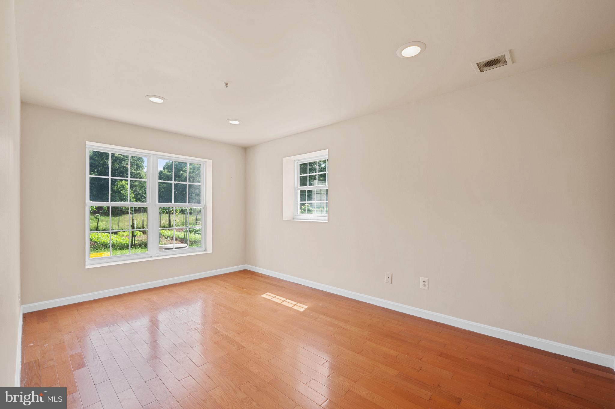 10318 Garson Terrace Lanham, MD 20706 - Photo 59 of 75