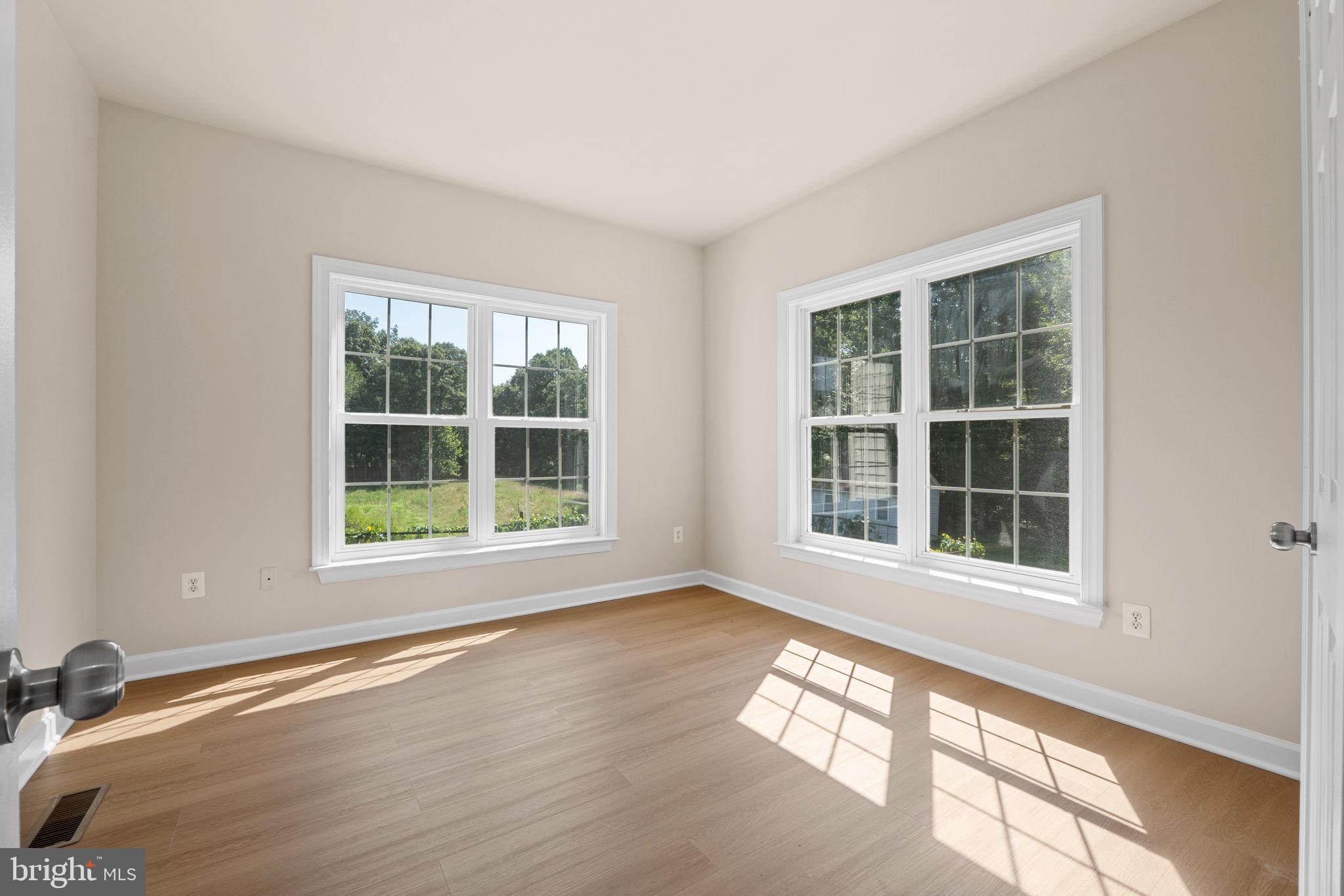 10318 Garson Terrace Lanham, MD 20706 - Photo 6 of 75