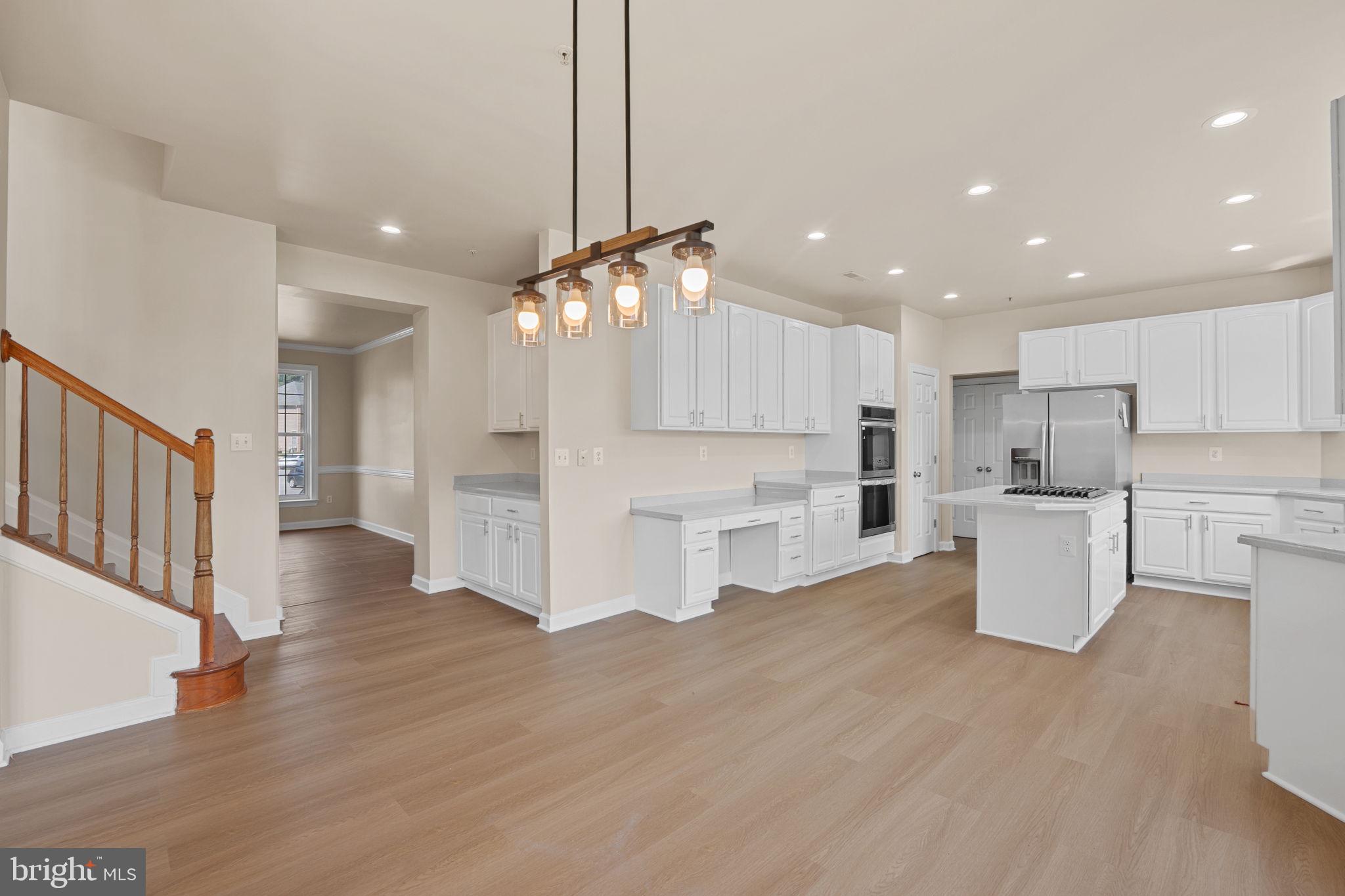 10318 Garson Terrace Lanham, MD 20706 - Photo 7 of 75 Breakfast & Kitchen