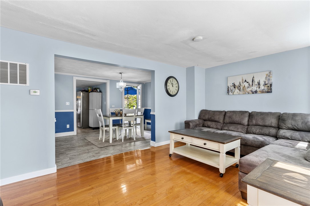 89 Rock Avenue Warwick, RI 02889 - Photo 12 of 22