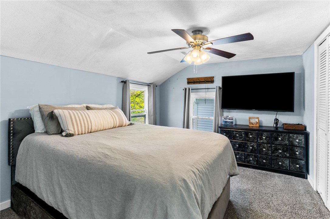 89 Rock Avenue Warwick, RI 02889 - Photo 18 of 22