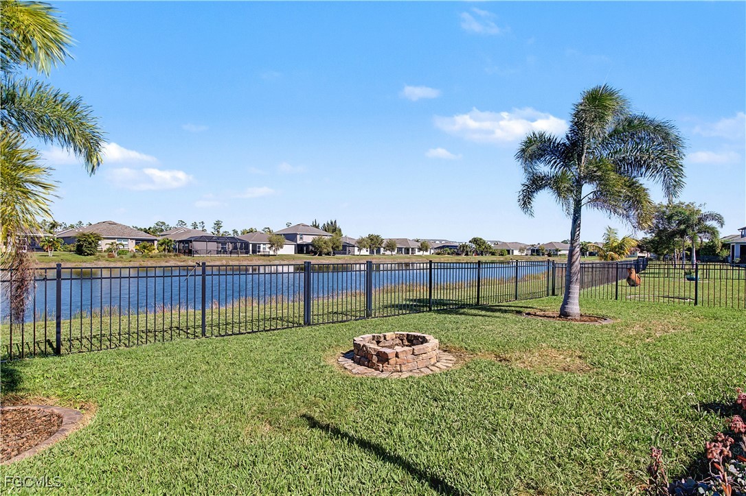 2613 Manzilla Lane Cape Coral, FL 33909 - Photo 26 of 42 a garden view