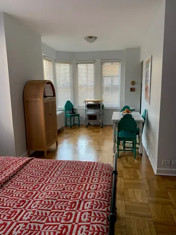 $1,500 | 2970 North Sheridan Road, Unit 631, Chicago, IL 60657