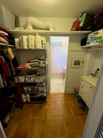 $1,500 | 2970 North Sheridan Road, Unit 631, Chicago, IL 60657