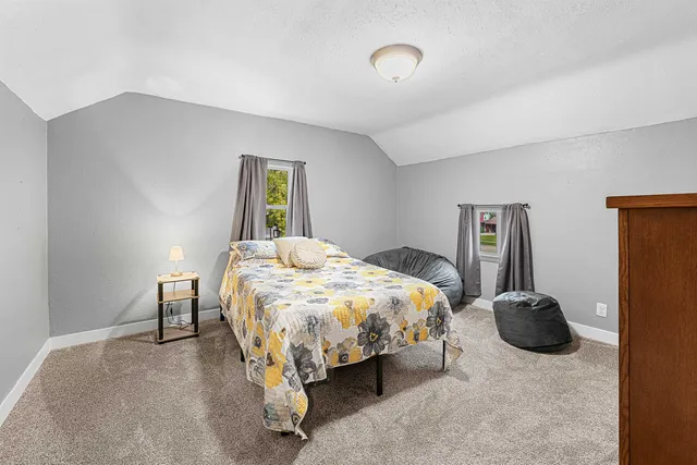 $265,000 | 175 East Oak Grove Street, Juneau, WI 53039