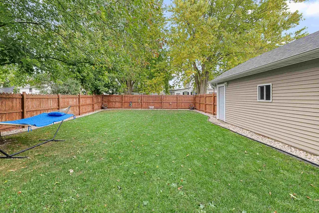 $265,000 | 175 East Oak Grove Street, Juneau, WI 53039