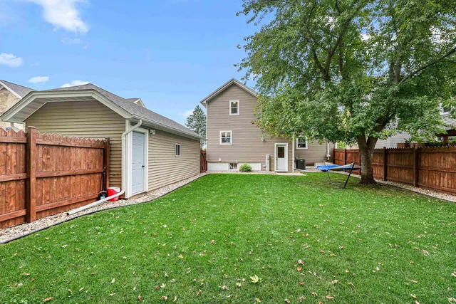 $265,000 | 175 East Oak Grove Street, Juneau, WI 53039