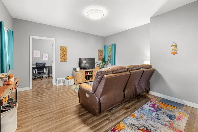 $265,000 | 175 East Oak Grove Street, Juneau, WI 53039