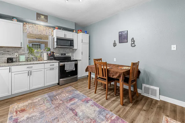 $265,000 | 175 East Oak Grove Street, Juneau, WI 53039