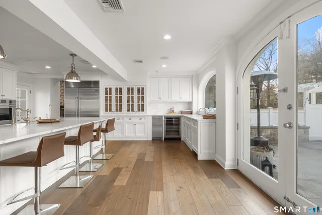 $4,585,000 | 282 North Avenue, Westport, CT 06880