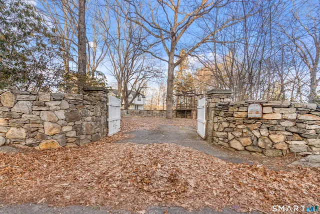 $4,585,000 | 282 North Avenue, Westport, CT 06880