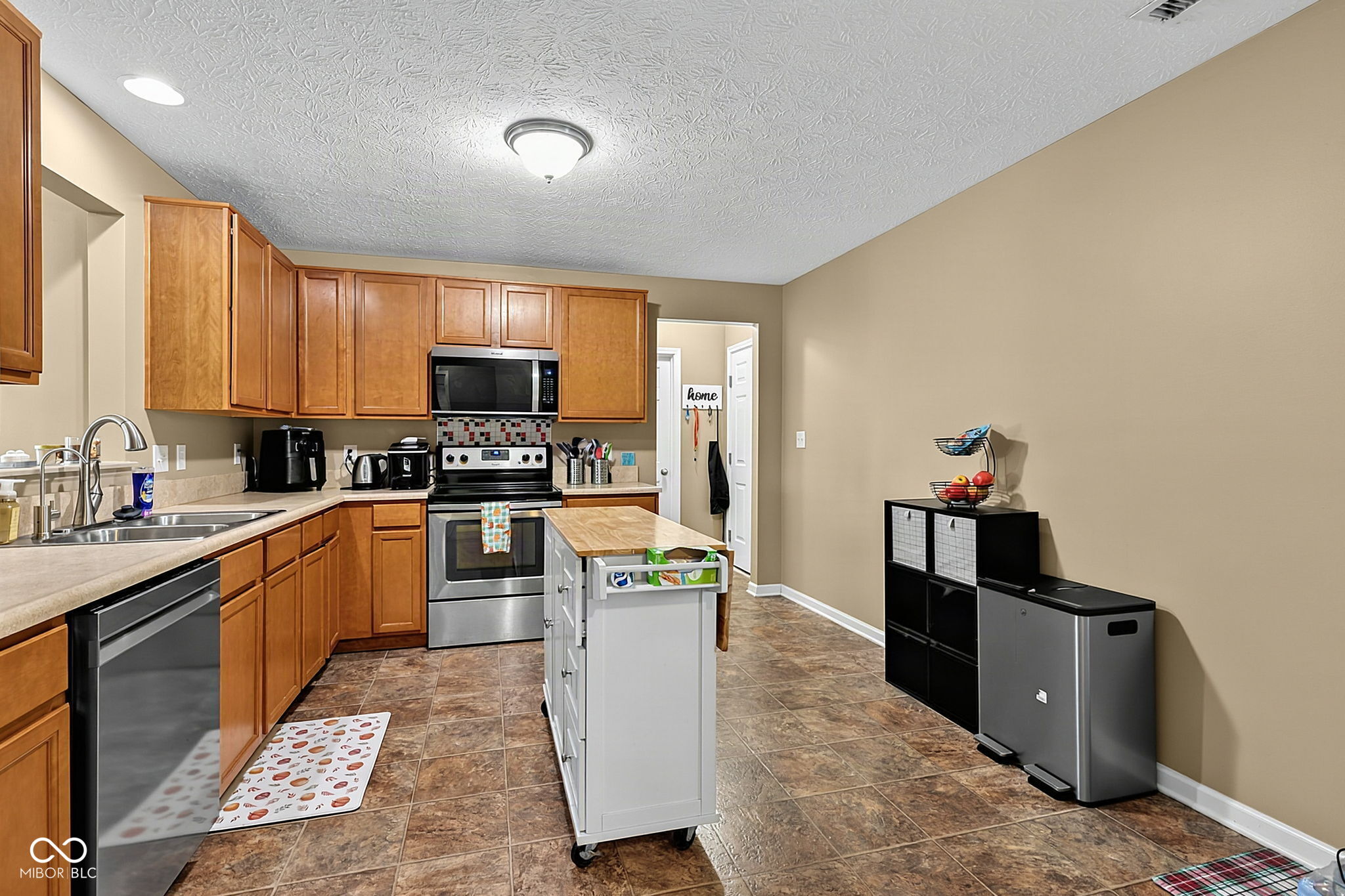 5785 White Pine Road Whitestown, IN 46075 - Photo 5 of 35 Gallery Image 5
