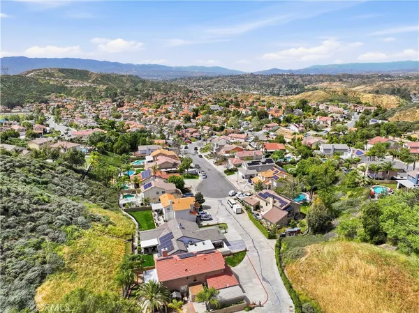 $899,000 | 20102 Patricia Place, Saugus, CA 91350