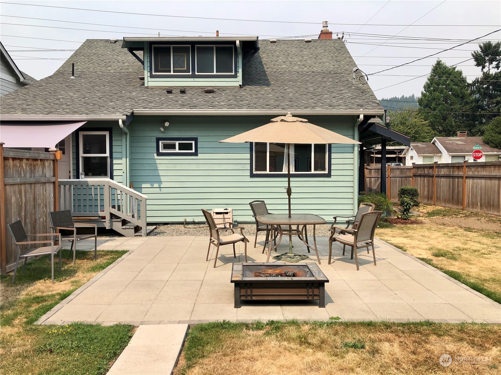 375 Southeast Bush Street Issaquah, WA 98027 - Photo 37 of 40 a front view of a house with patio