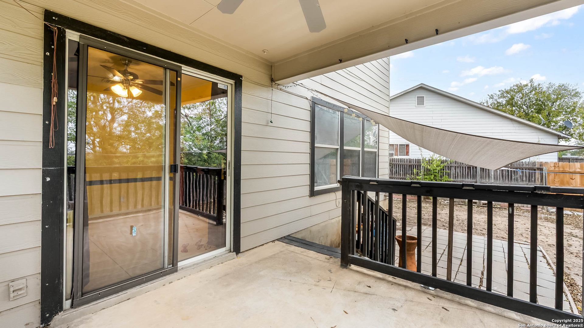 9406 San Fidel Rio San Antonio, TX 78245 - Photo 3 of 23 a view of balcony with a porch