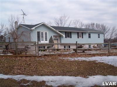 9113 Red Road Kempton, PA 19529 - Photo 1 of 3 Gallery Image 1