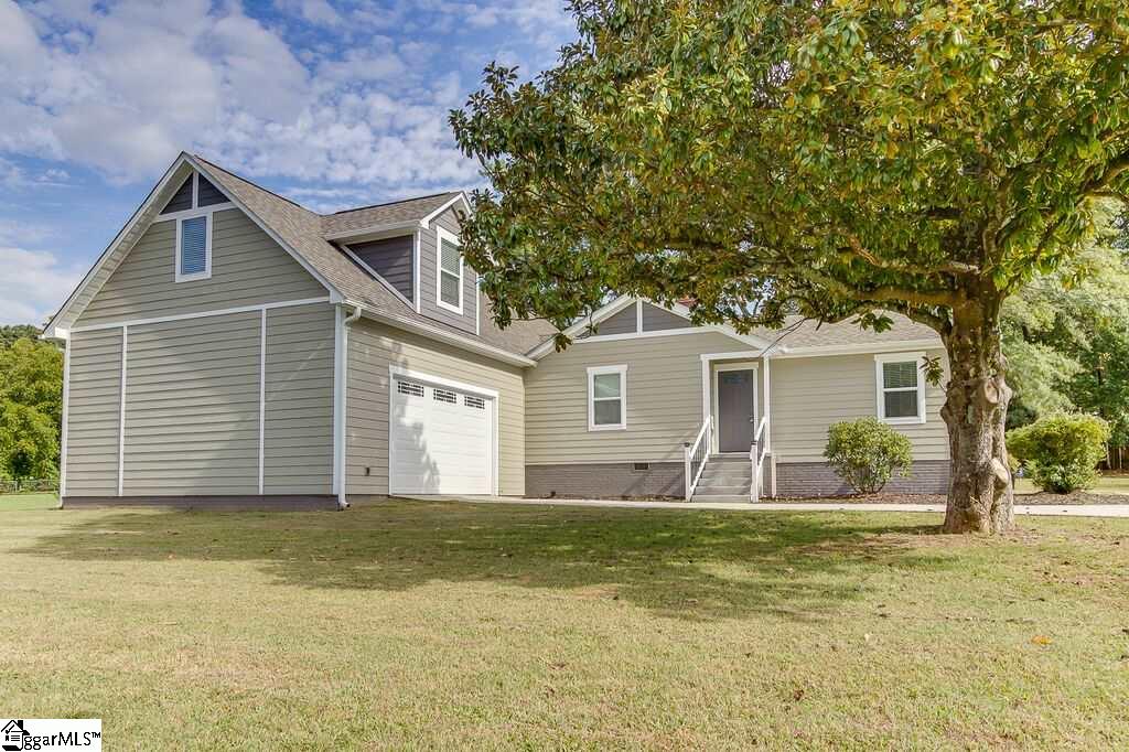 10 Mitchell Road Greenville, SC 29615 - Photo 1 of 36 Gallery Image 1
