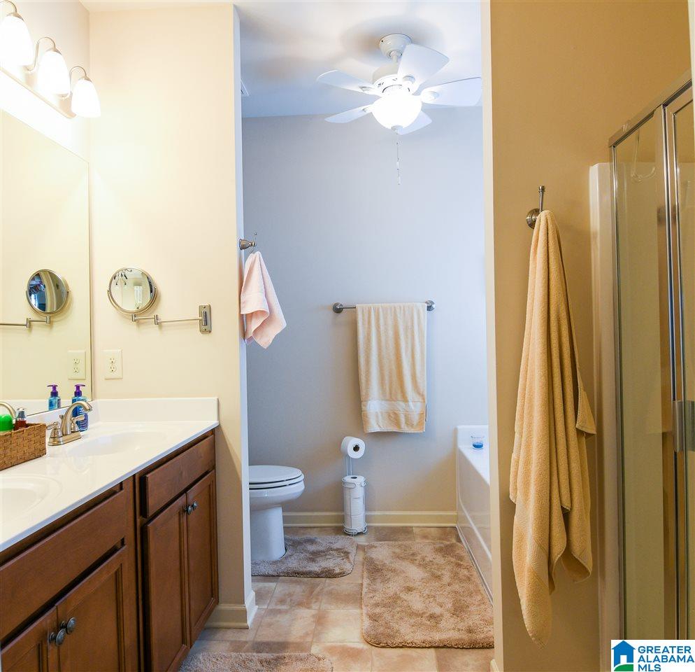 4893 Stonecreek Way Calera, AL 35040 - Photo 17 of 33
