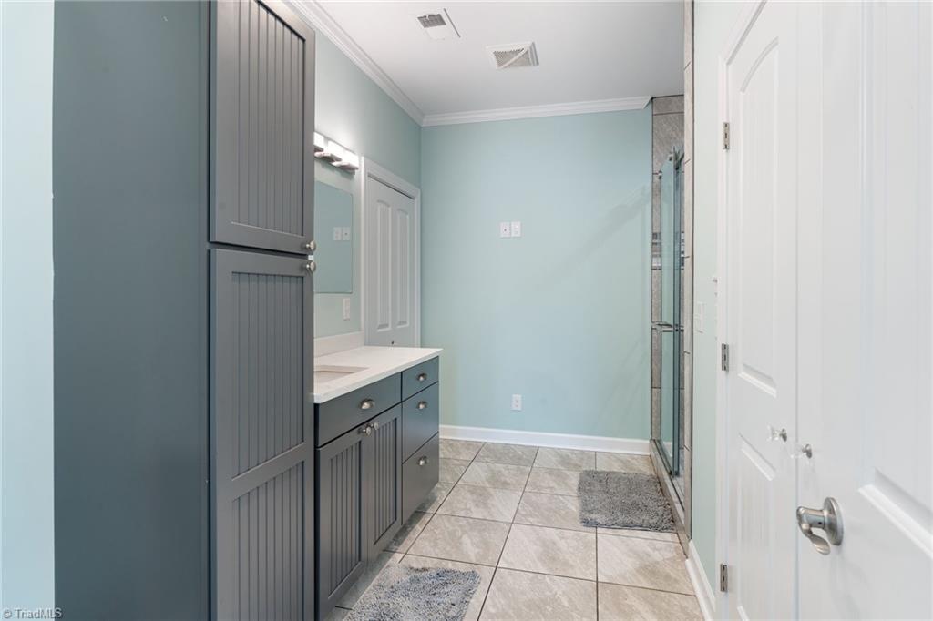 1724 Riverview Road Lexington, NC 27292 - Photo 16 of 33 Gallery Image 16