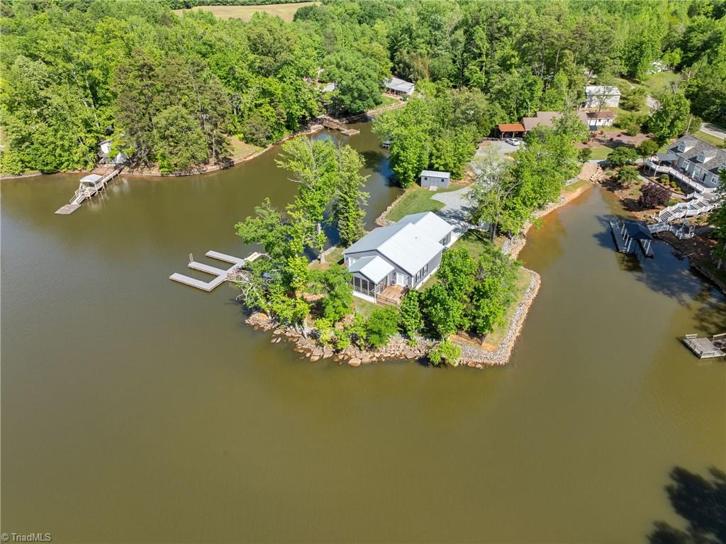 1724 Riverview Road Lexington, NC 27292 - Photo 2 of 33 Gallery Image 2
