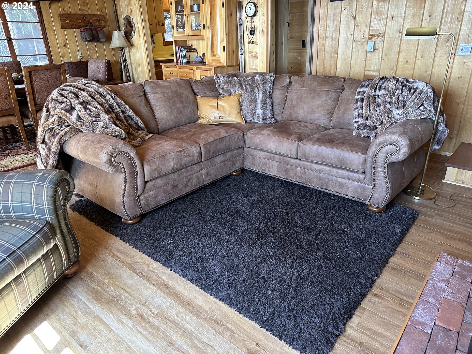 23436 Crescent Lake Road Crescent Lake, OR 97733 - Photo 5 of 16 Gallery Image 5