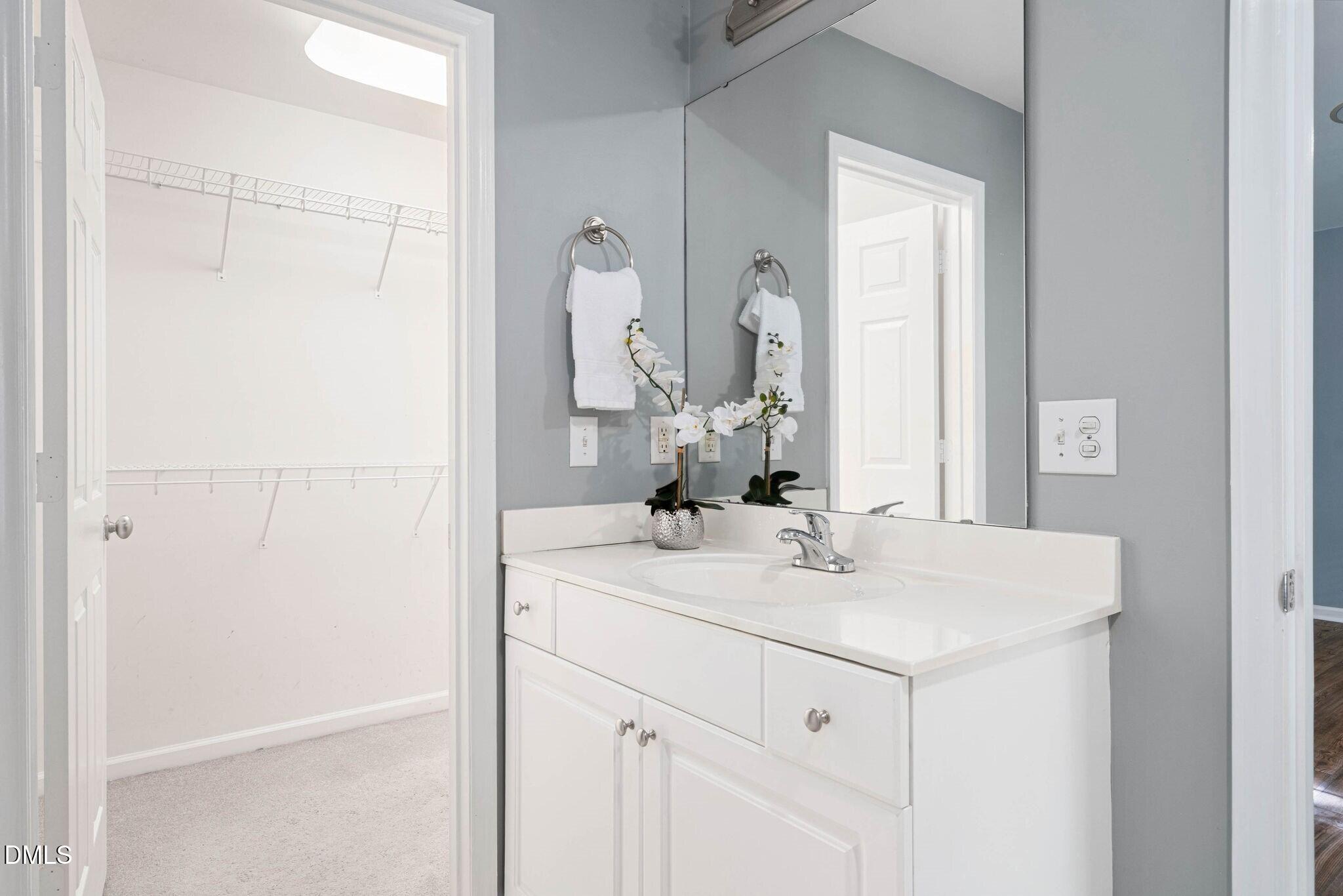 106 Silkgrass Way Clayton, NC 27527 - Photo 13 of 25 013_50webormls106silkgrassway