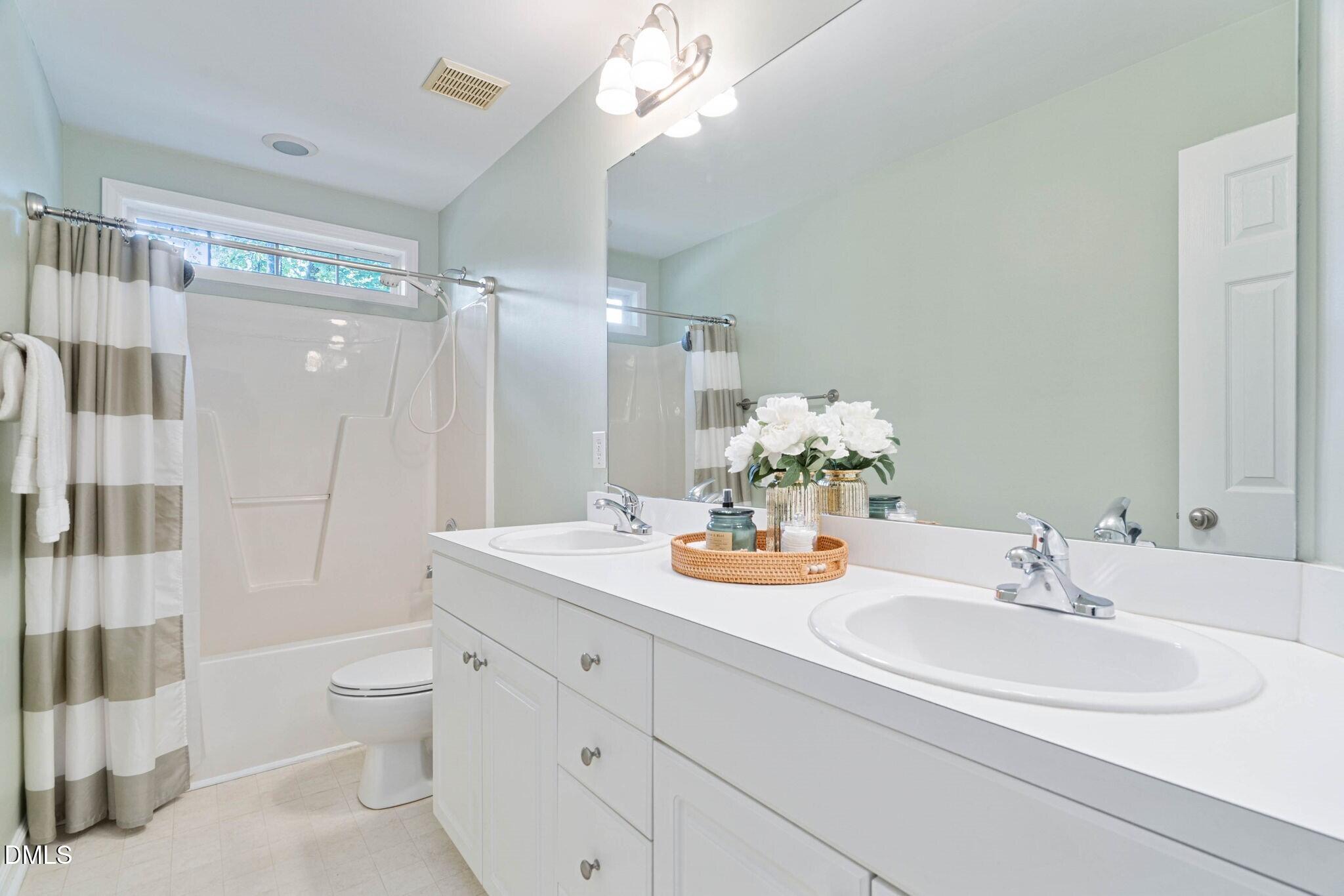 106 Silkgrass Way Clayton, NC 27527 - Photo 17 of 25 017_42webormls106silkgrassway