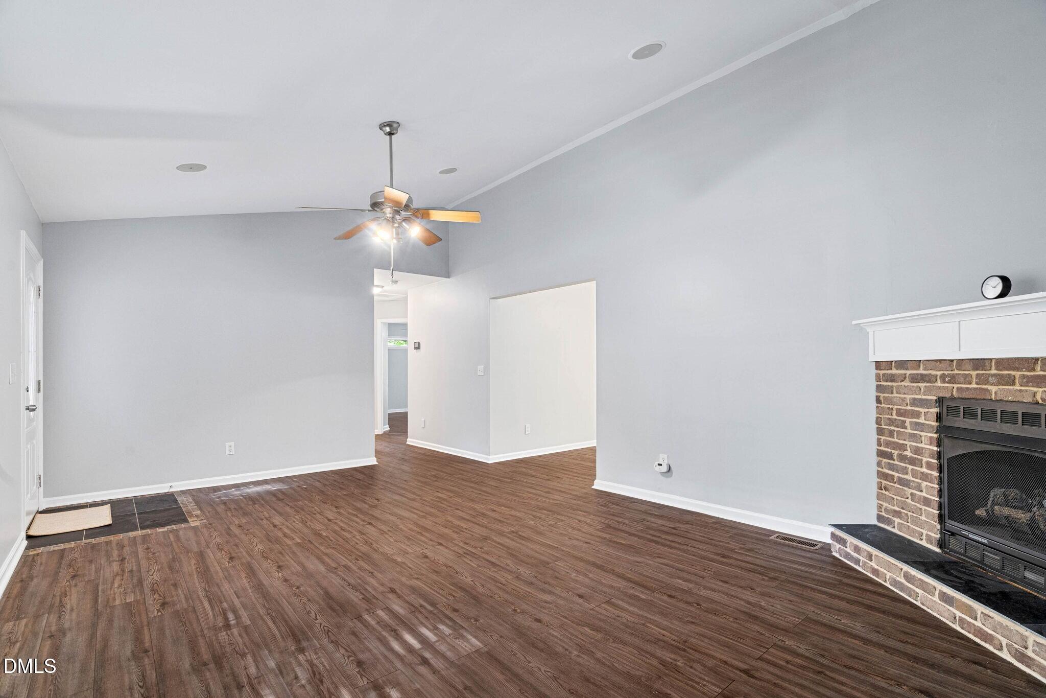 106 Silkgrass Way Clayton, NC 27527 - Photo 5 of 25 005_31webormls106silkgrassway