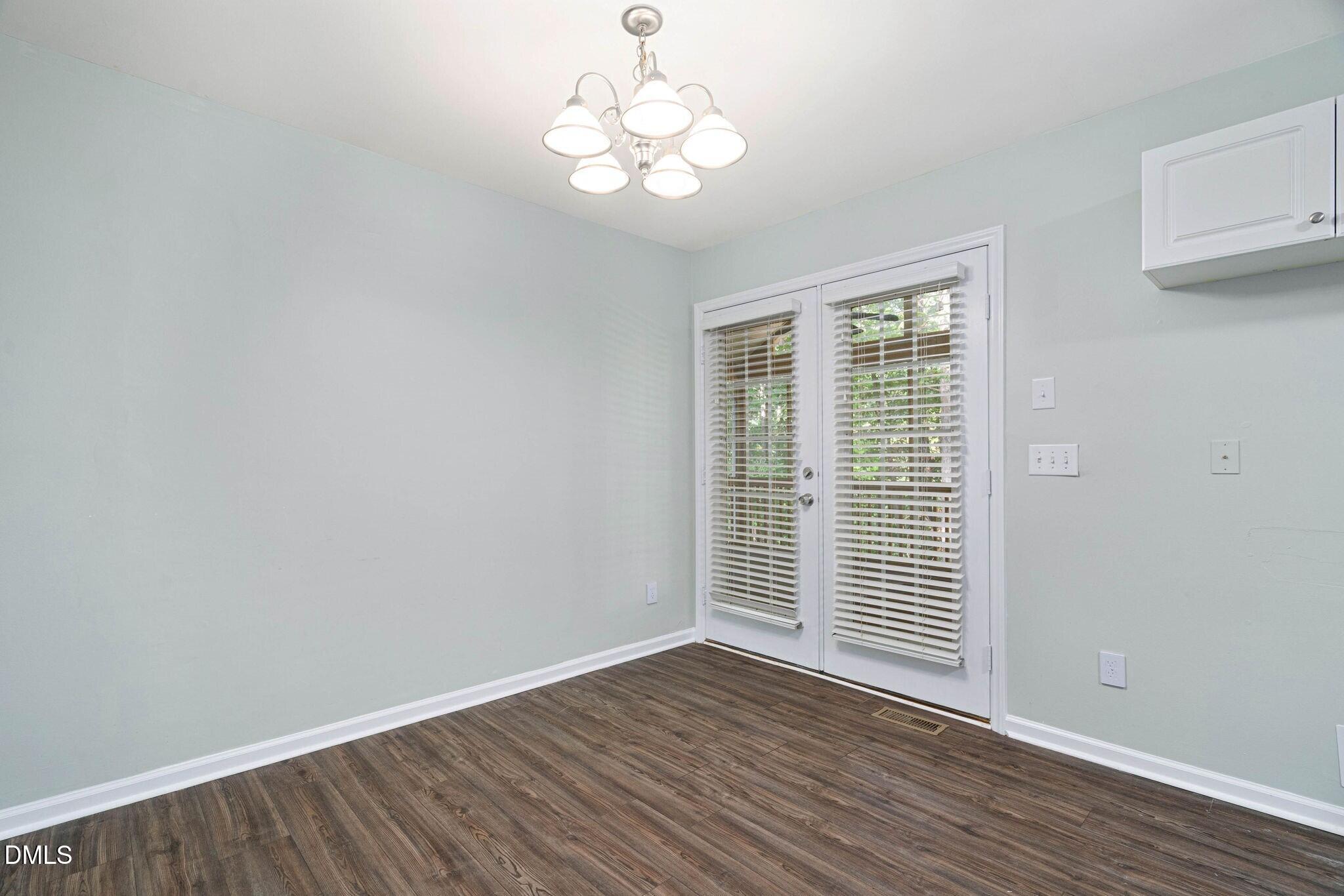 106 Silkgrass Way Clayton, NC 27527 - Photo 7 of 25 007_33webormls106silkgrassway