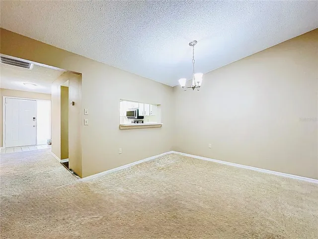 $212,900 | 2020 Lakeview Drive, Unit 203, Clearwater, FL 33763