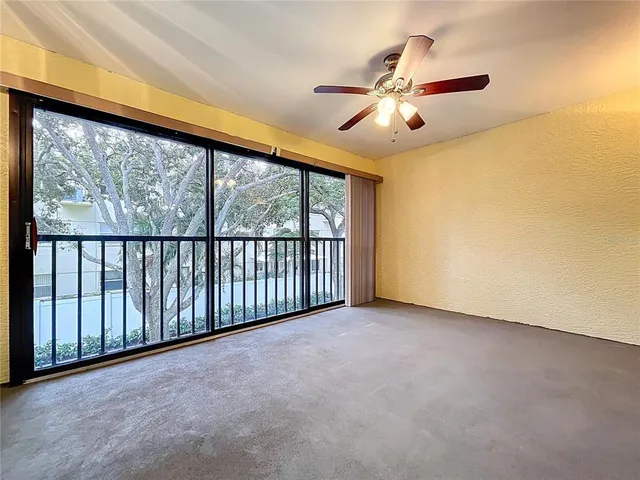 $212,900 | 2020 Lakeview Drive, Unit 203, Clearwater, FL 33763