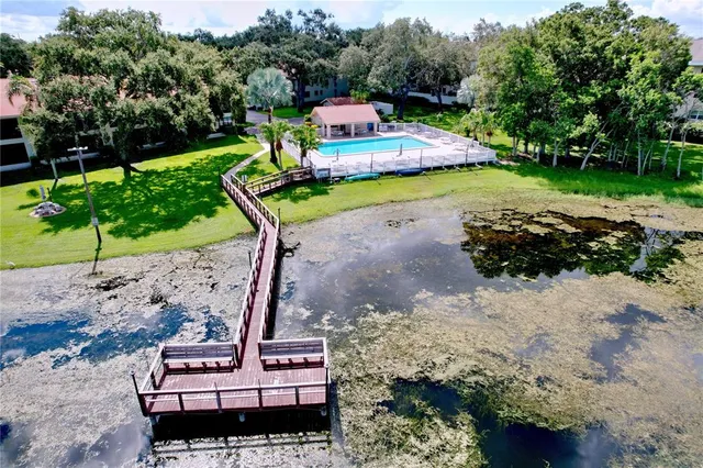 $212,900 | 2020 Lakeview Drive, Unit 203, Clearwater, FL 33763