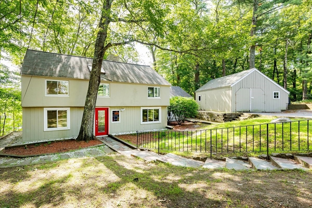 17 Boulder Road Lexington, MA 02420 - Photo 2 of 42