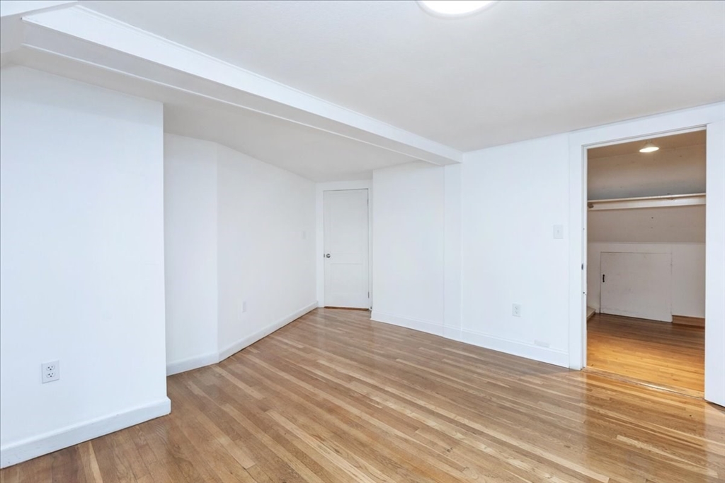 17 Boulder Road Lexington, MA 02420 - Photo 26 of 42