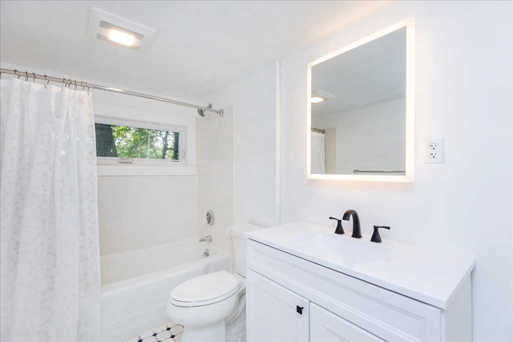 17 Boulder Road Lexington, MA 02420 - Photo 30 of 42