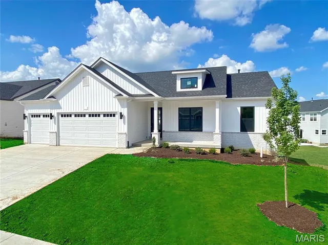 $400,500 | 1 Trenton @ Stone Canyon, Foristell, MO 63348