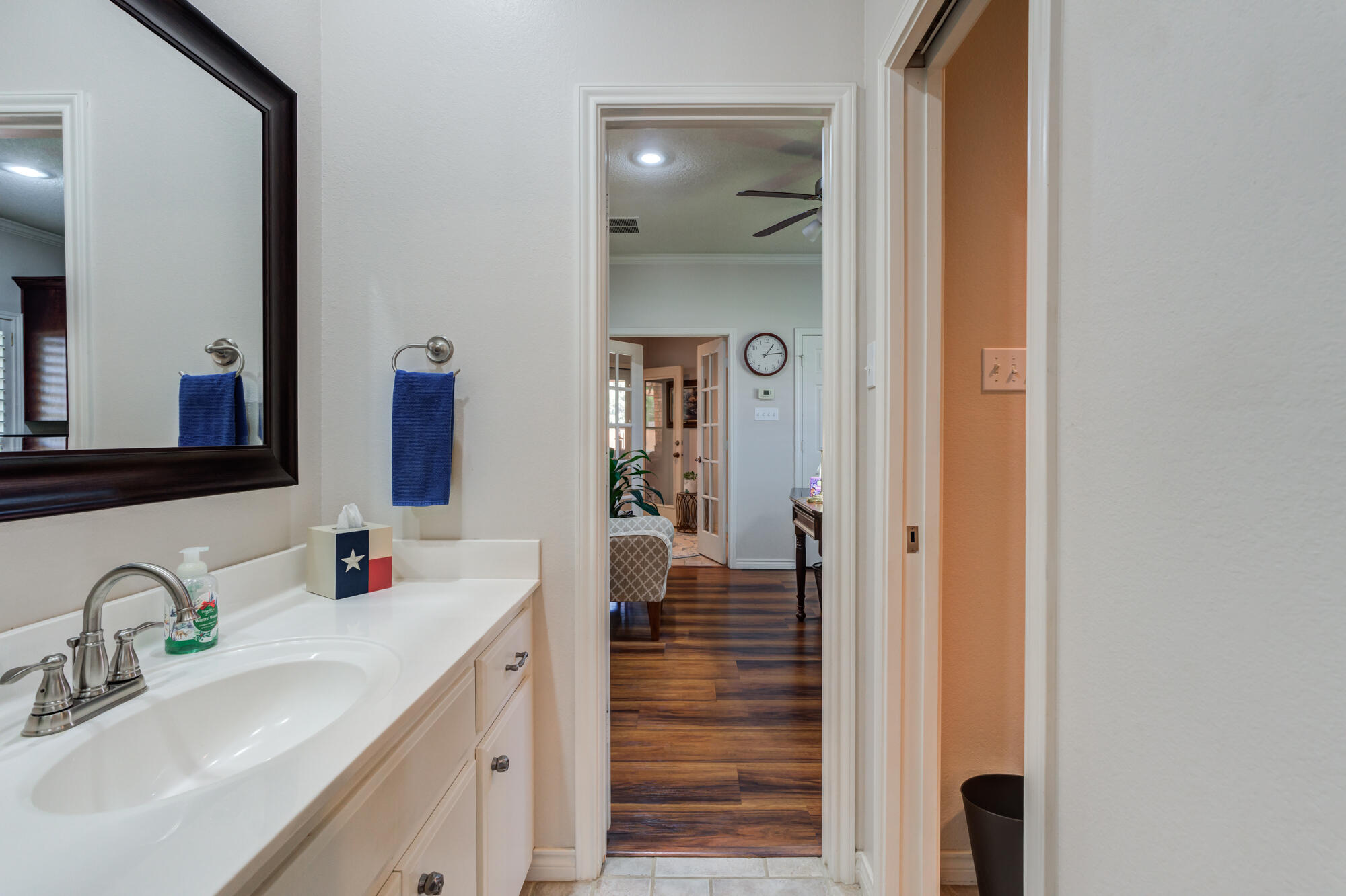 3522 156th Street Lubbock, TX 79423 - Photo 41 of 75 Jack N Jill Bath