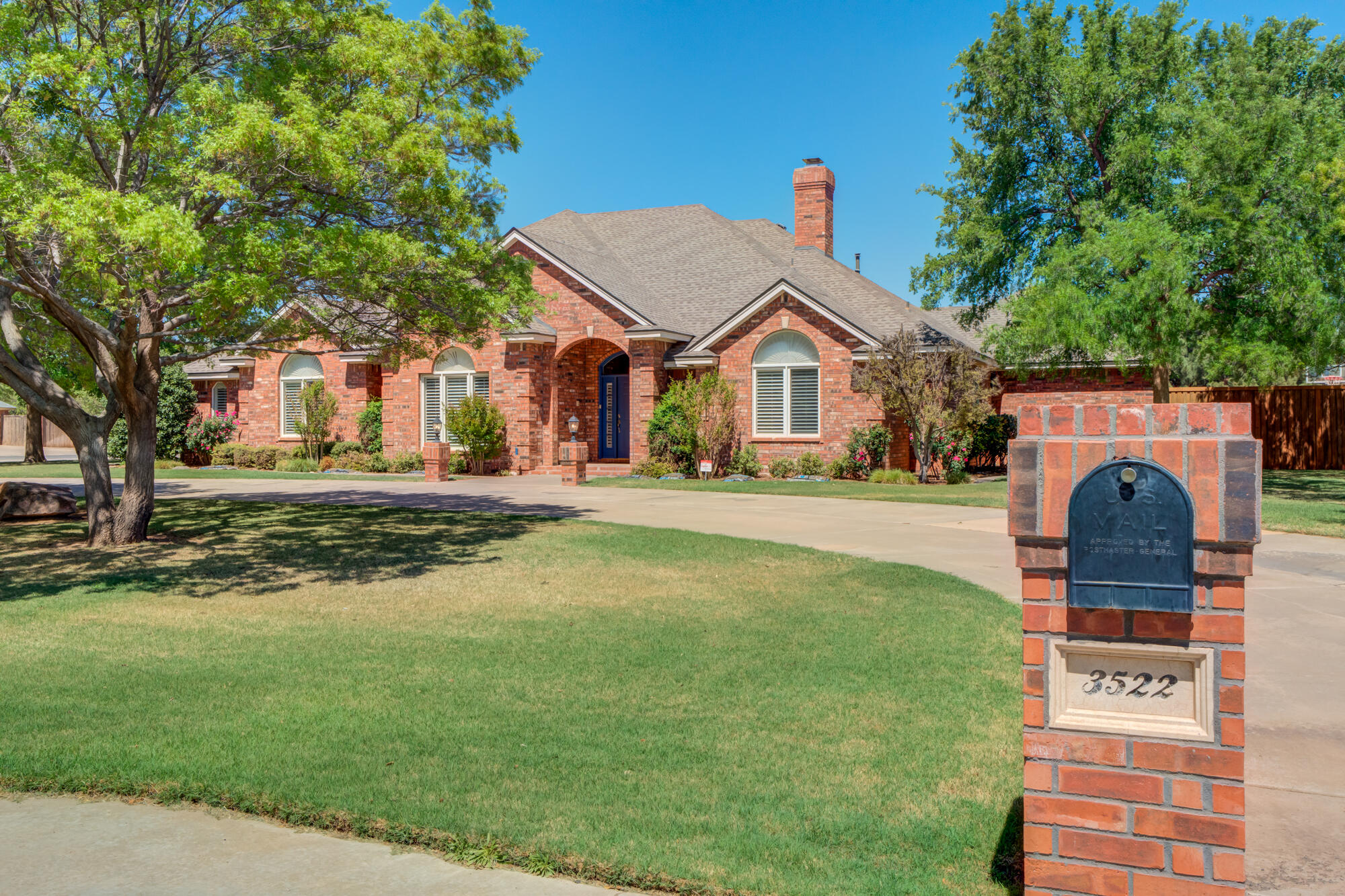 3522 156th Street Lubbock, TX 79423 - Photo 7 of 75 Mailbox with address stone